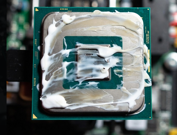 Troubleshooting, repairing, overheating PC and laptops image